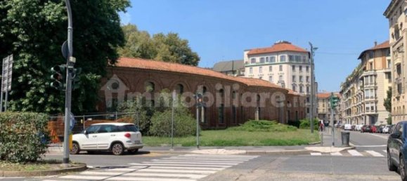 2 bedrooms Apartment in Milan, Italy No. 266569 32