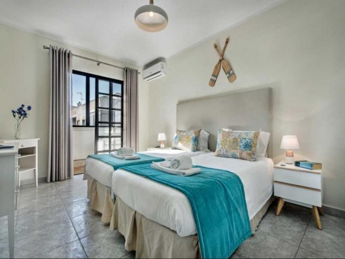 Casa de 4 dormitorios en Ghaziabad, India No. 59113