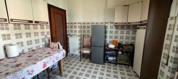 Квартира с 5 комнатами в Априлия, Италия № 155172 21