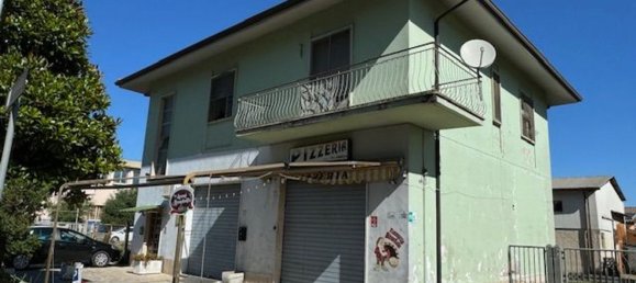 Квартира с 5 комнатами в Априлия, Италия № 155172 30