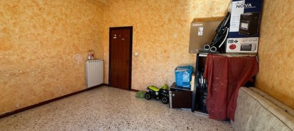 Квартира с 5 комнатами в Априлия, Италия № 155172 11