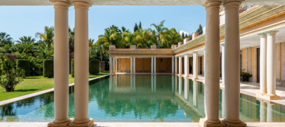 12 bedrooms Villa in Marbella, Spain No. 10055 4