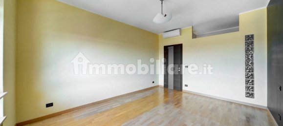 3 Schlafzimmer Wohnung in Borgaro Torinese, Italy, Nr. 262839 26