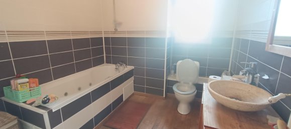 5 bedrooms House in Vicq-Exemplet, France No. 158659 9