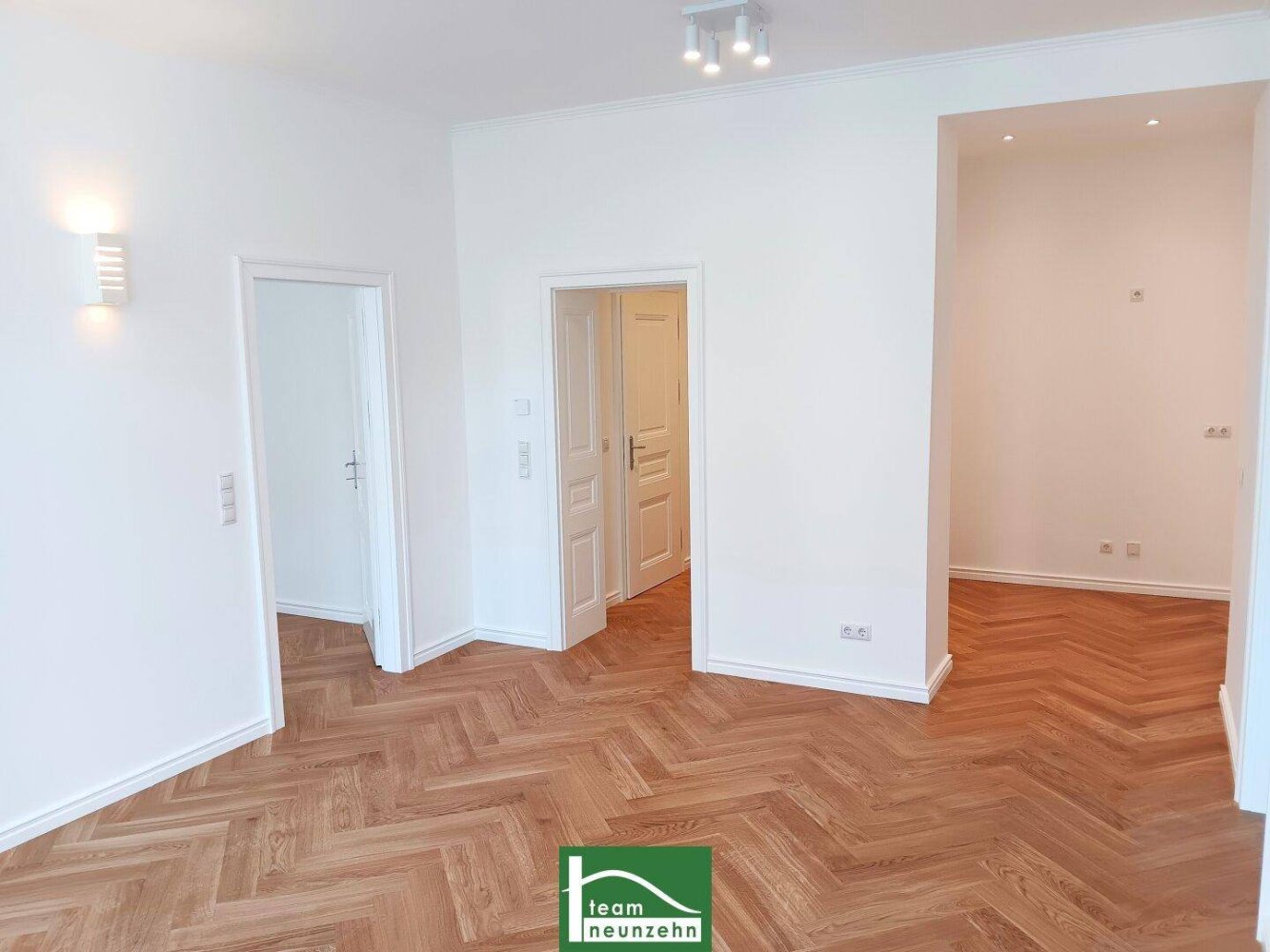 Квартира с 3 комнатами в Вена, Австрия № 139326