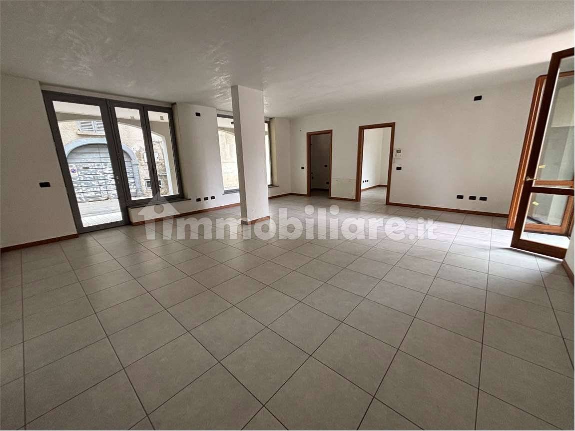 Квартира с 2 спальнями в Дальмине, Италия № 354313