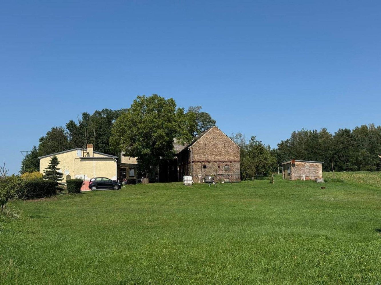 6 rooms House in Potsdam-Mittelmark, Germany No. 344902