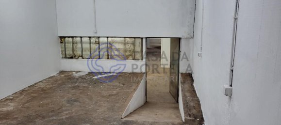 Коммерческая недвижимость 116м² в Порту, Португалия № 58580 3