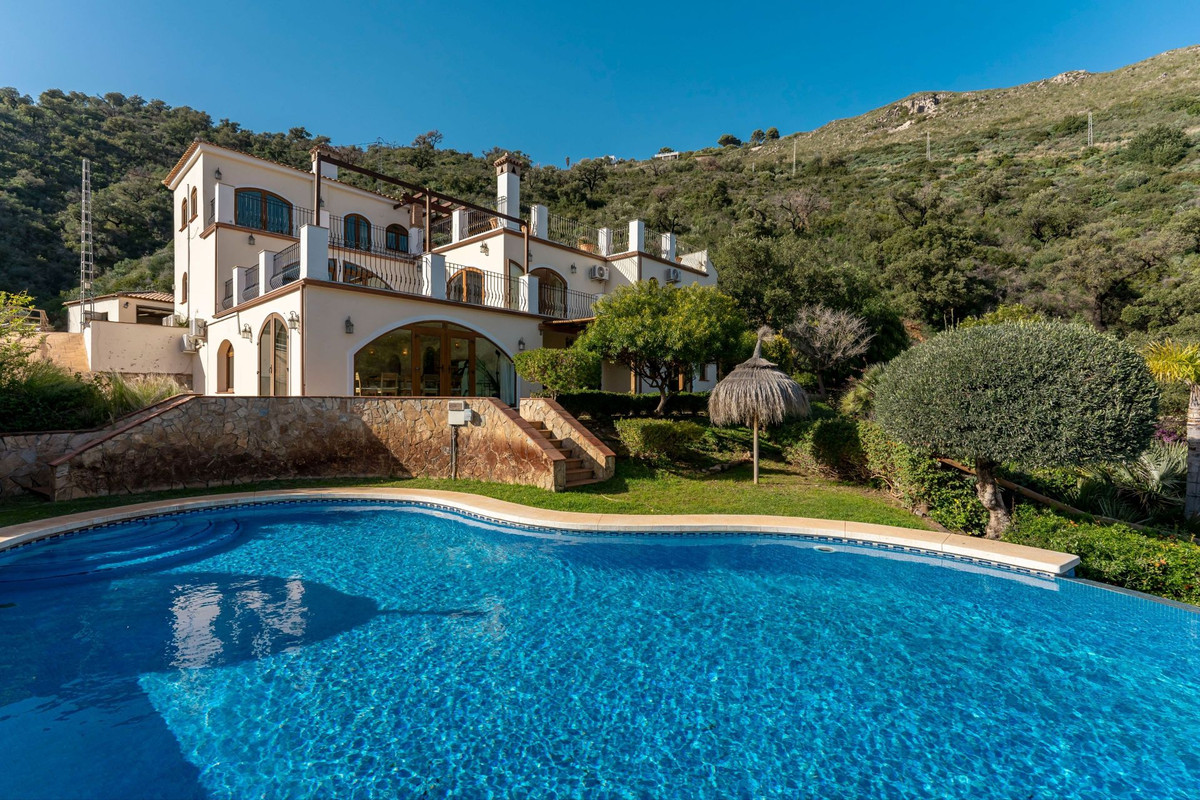 5 Schlafzimmer Villa in Coin, Spain, Nr. 37421