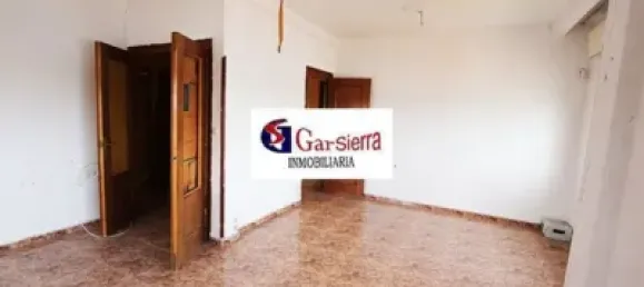 Apartamento de 3 dormitorios en Toledo, Spain No. 190433 3