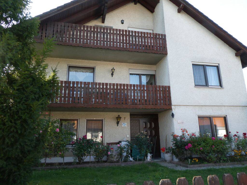 Casa de 8 habitaciónes en Kulmbach, Germany No. 340294