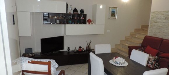 3 bedrooms Apartment in Tivoli, Italy No. 336101 4