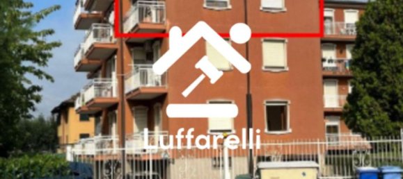 7 rooms Apartment in Lomagna, Italy No. 5206 2