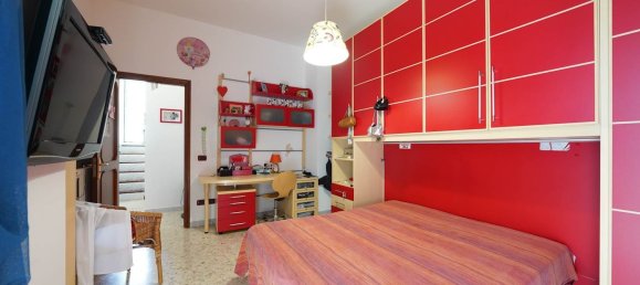 4-Zimmer Haus in Palo del Colle, Italy, Nr. 233761 18