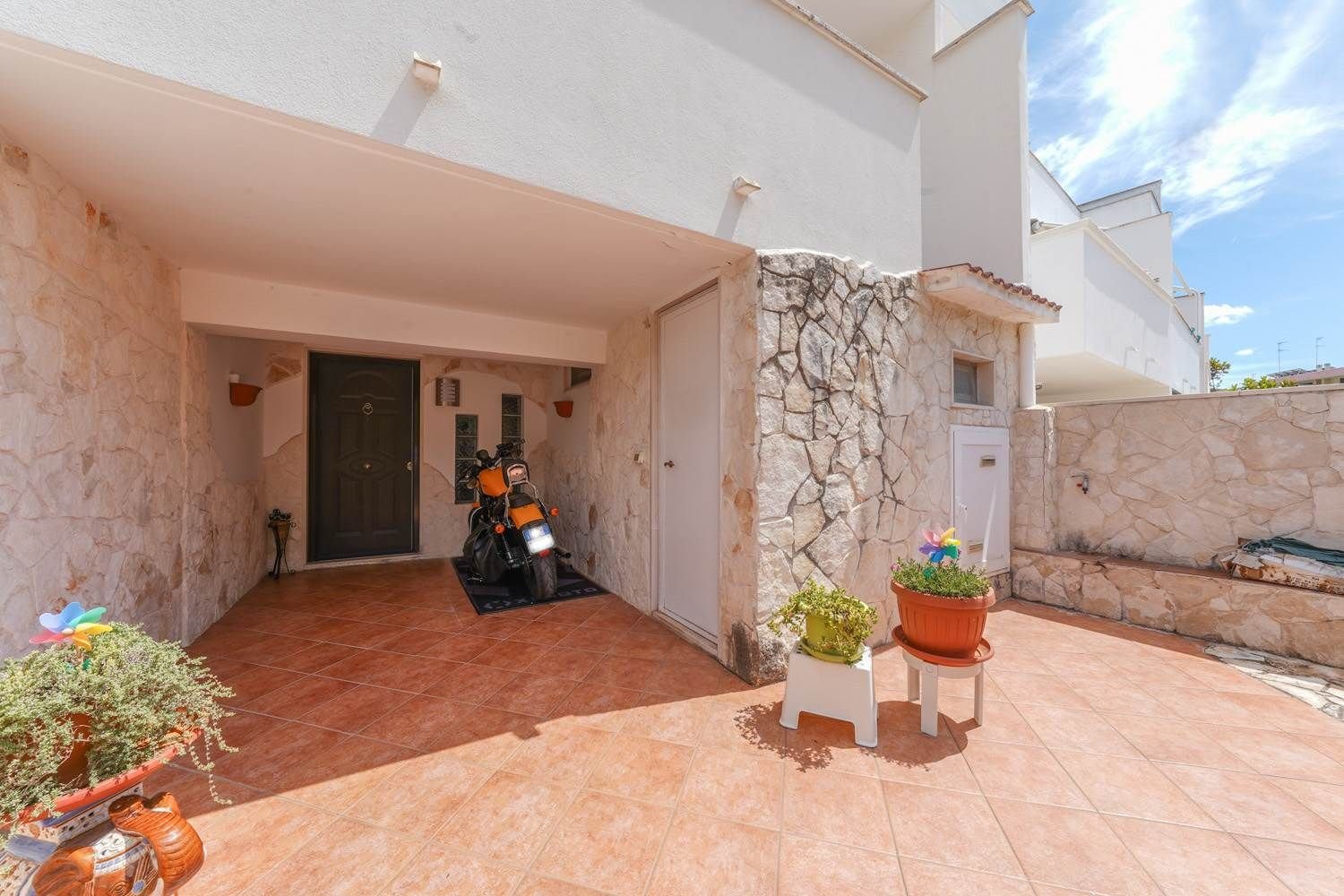 4-Zimmer Haus in Palo del Colle, Italy, Nr. 233761