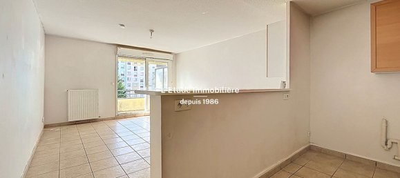 3 bedrooms Apartment in Lyon, France No. 335269 4