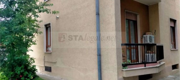 3-salle Appartement à Vigevano, Italy No. 185975 57