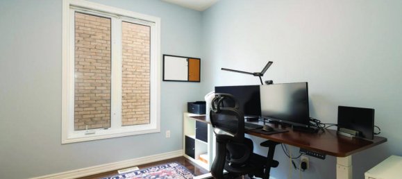 6 bedrooms House in Brampton, Canada No. 351 4