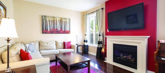 6 bedrooms House in Brampton, Canada No. 351 10