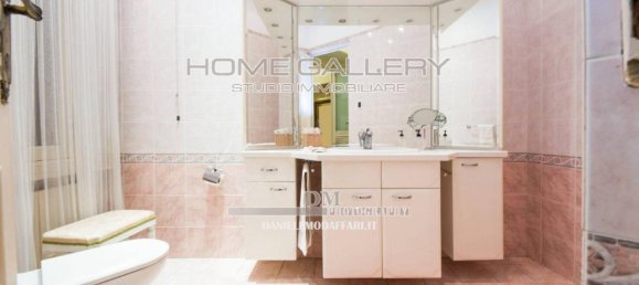 5 rooms Apartment in Genoa, Italy No. 35252 27