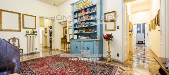 5 rooms Apartment in Genoa, Italy No. 35252 12