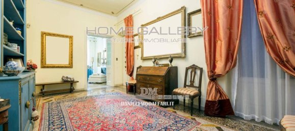 5 rooms Apartment in Genoa, Italy No. 35252 14
