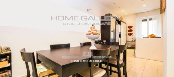 5 rooms Apartment in Genoa, Italy No. 35252 19