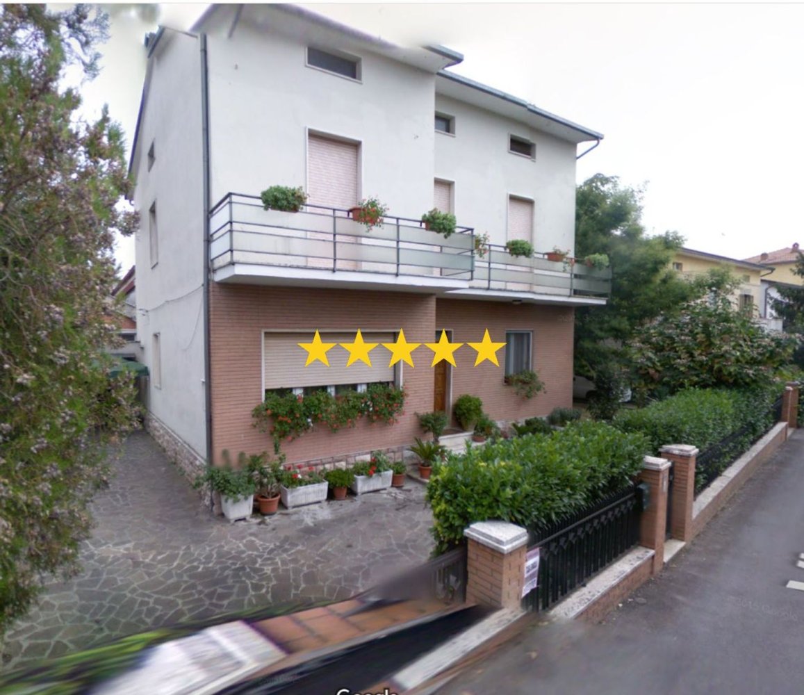 7 rooms Apartment in Assisi, Italy No. 193678