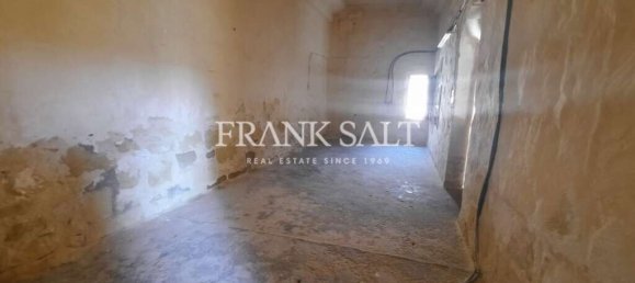 4 غرف نوم منزل في Kercem, Malta رقم 987 8