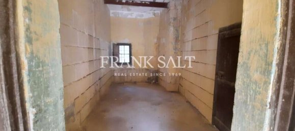 4 غرف نوم منزل في Kercem, Malta رقم 987 6