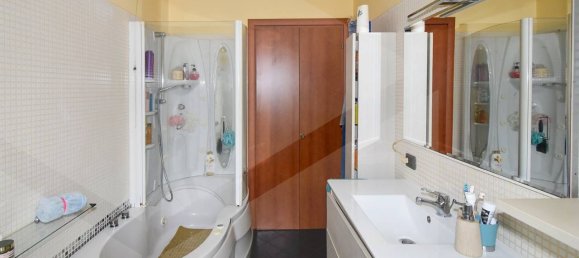 2 rooms Apartment in Parabiago, Italy No. 21720 11