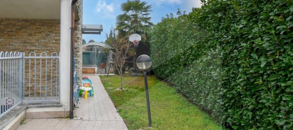 2 rooms Apartment in Parabiago, Italy No. 21720 6