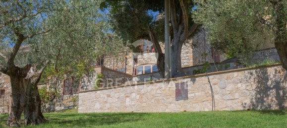 3 bedrooms House in Corciano, Italy No. 329530 7