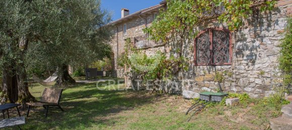 3 bedrooms House in Corciano, Italy No. 329530 8
