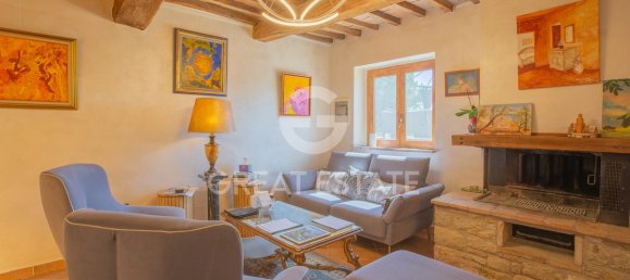 3 bedrooms House in Corciano, Italy No. 329530 16