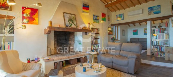 3 bedrooms House in Corciano, Italy No. 329530 12