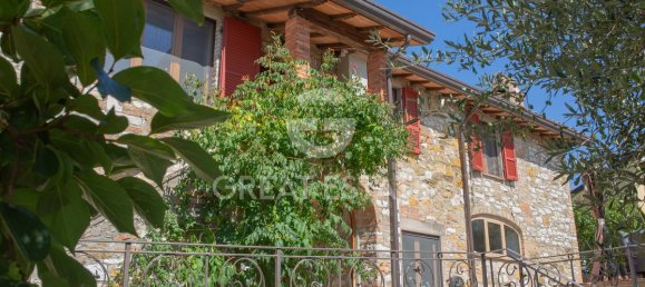 3 bedrooms House in Corciano, Italy No. 329530 9