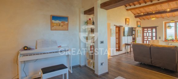 3 bedrooms House in Corciano, Italy No. 329530 24