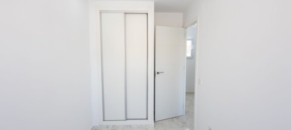 78m² house à vendre à Torrevieja, Alicante, Valencian Community, Spain № 368839 17