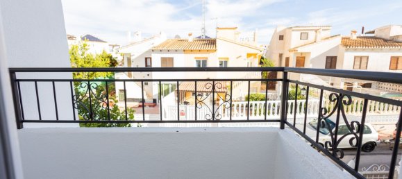 78m² house à vendre à Torrevieja, Alicante, Valencian Community, Spain № 368839 14