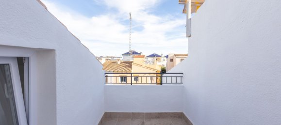78m² house à vendre à Torrevieja, Alicante, Valencian Community, Spain № 368839 22