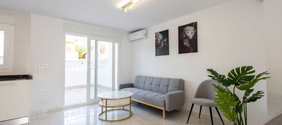 78m² house à vendre à Torrevieja, Alicante, Valencian Community, Spain № 368839 5