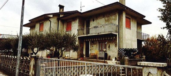 7-Zimmer Wohnung in Cittadella, Italy, Nr. 15436 8