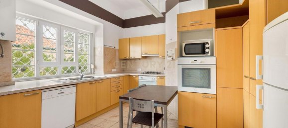 6 bedrooms Villa in Lisbon, Portugal No. 259190 13