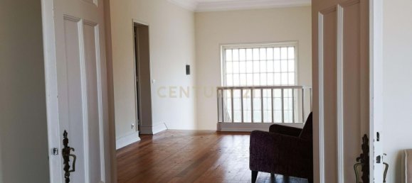 6 bedrooms Villa in Lisbon, Portugal No. 259190 17