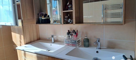 Дом с 4 спальнями в Эклассан, Франция № 261369 5