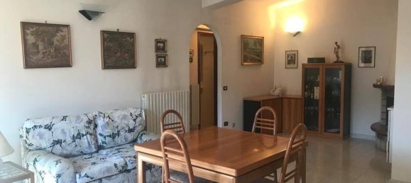 3 bedrooms Penthouse in Tagliacozzo, Italy No. 289208 2