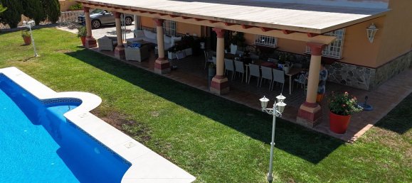 5 bedrooms House in Alhaurin de la Torre, Spain No. 184205 9