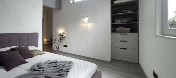 2 rooms Apartment in Lesmo, Italy No. 31934 3