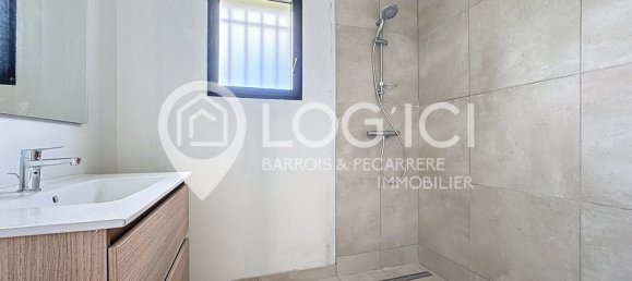 3 Schlafzimmer Haus in Ger, France, Nr. 296851 11